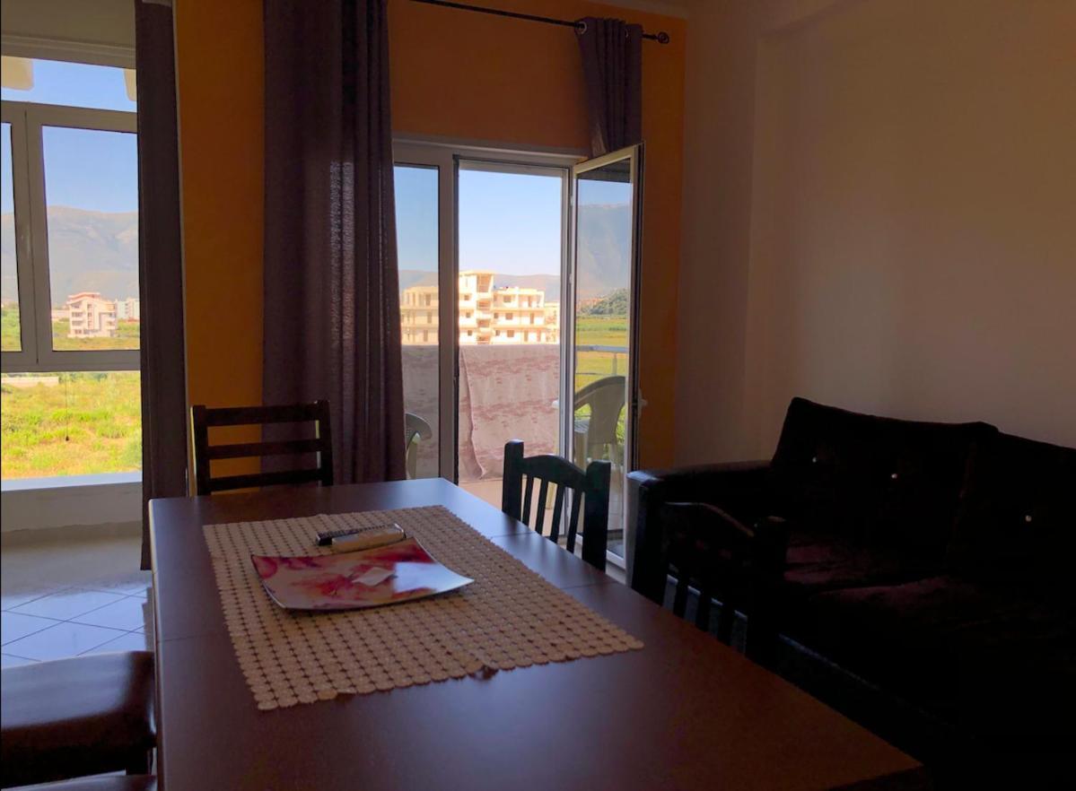 Rainbow Holiday Apartments Vlore Luaran gambar